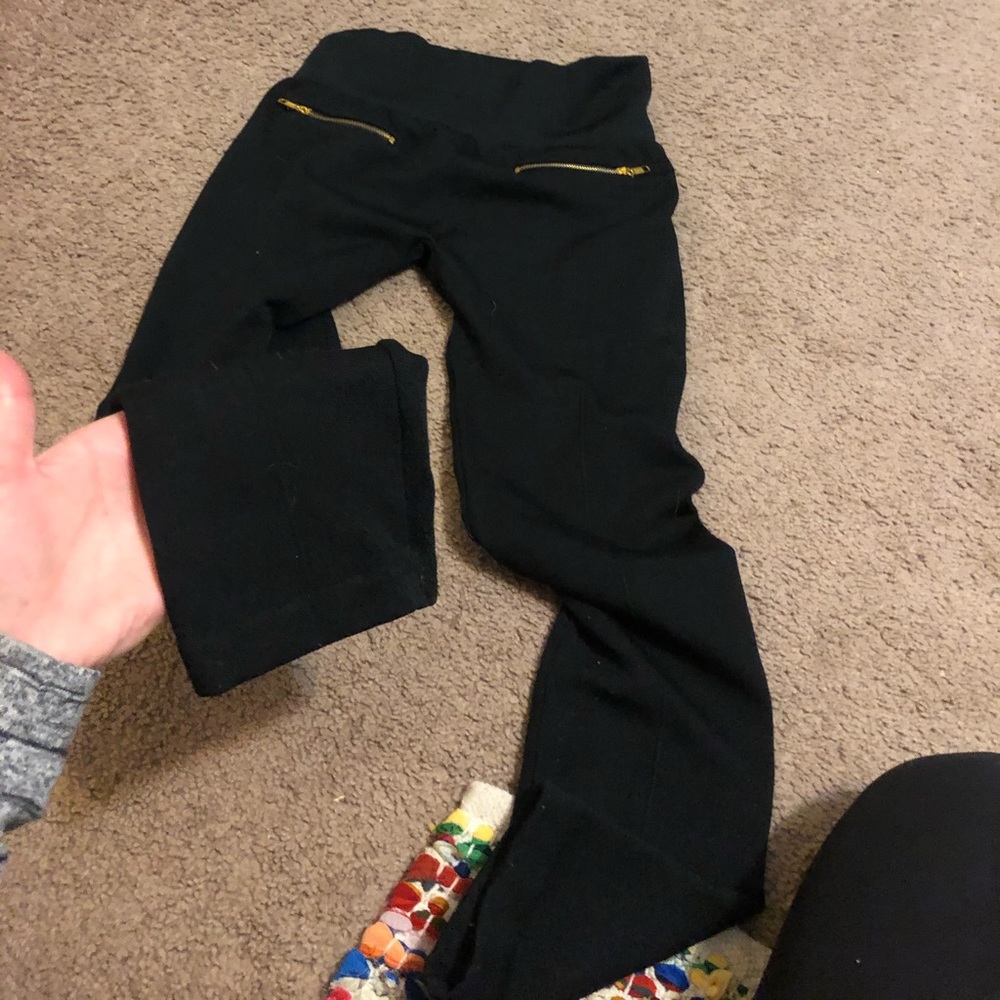 Black leggings with zippers